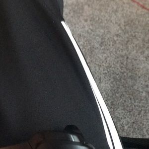 Meet your Posher, Max